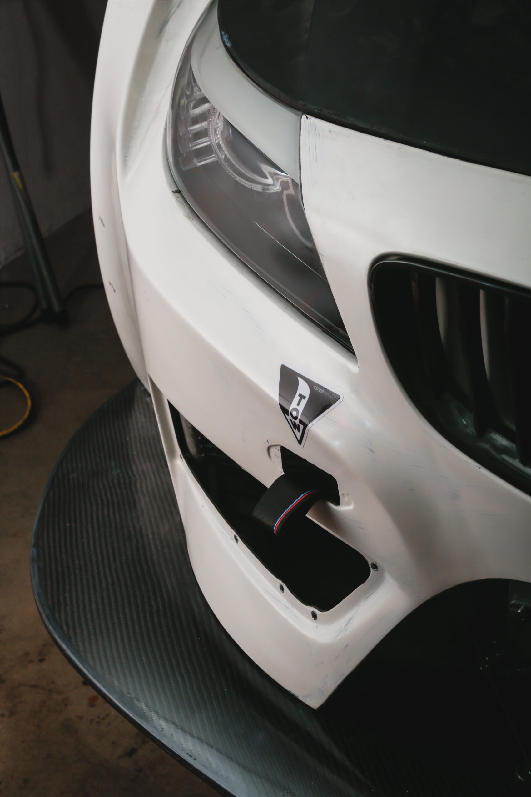 Tow Sticker Track Tow Sticker (Triangle) – The Race Studio